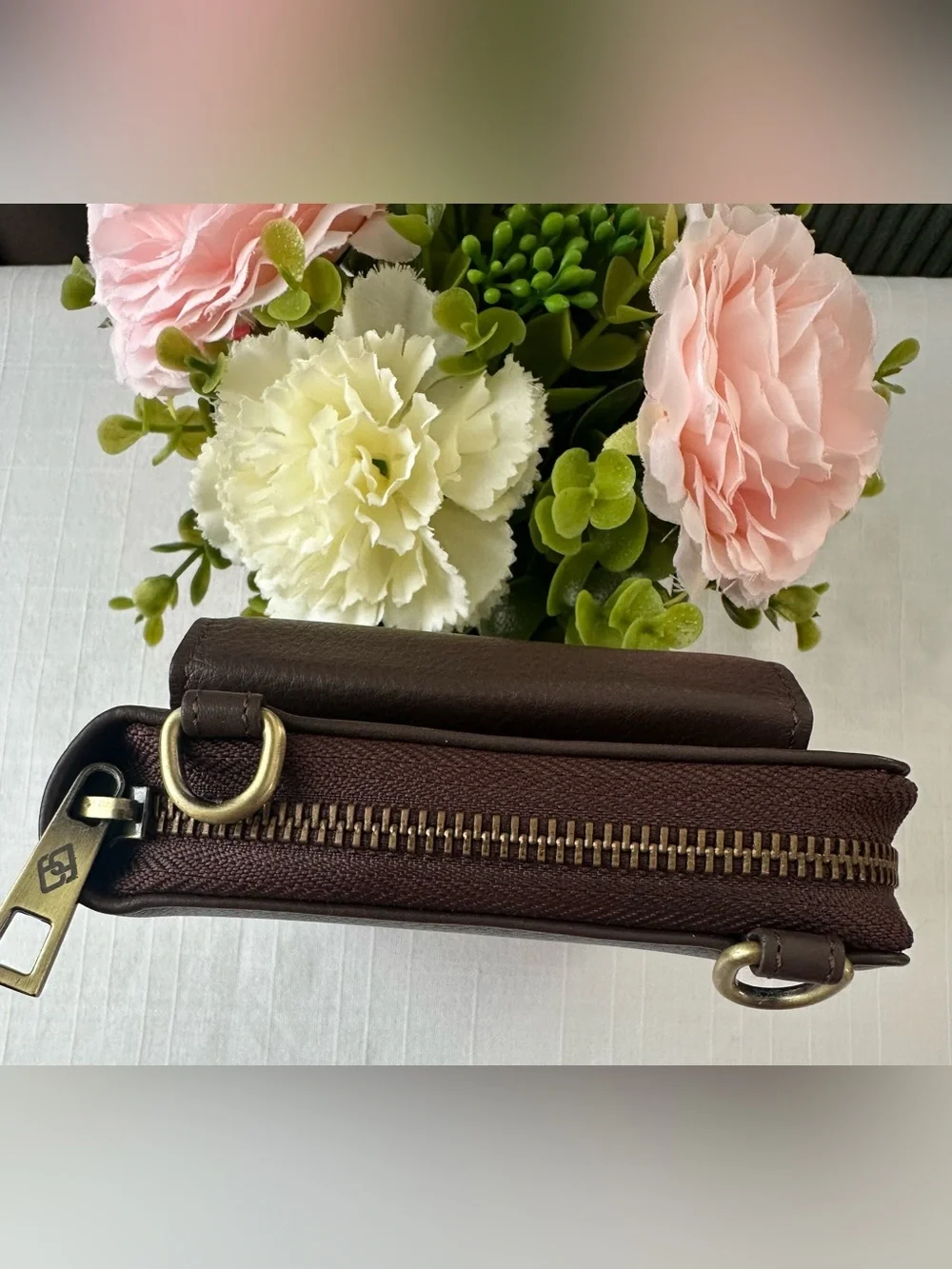 Bull Guard- Leather Crossbody Phone Wallet Purse - Brown